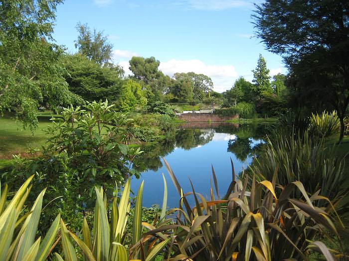 Nelson Wedding Venues: Gardens of the World