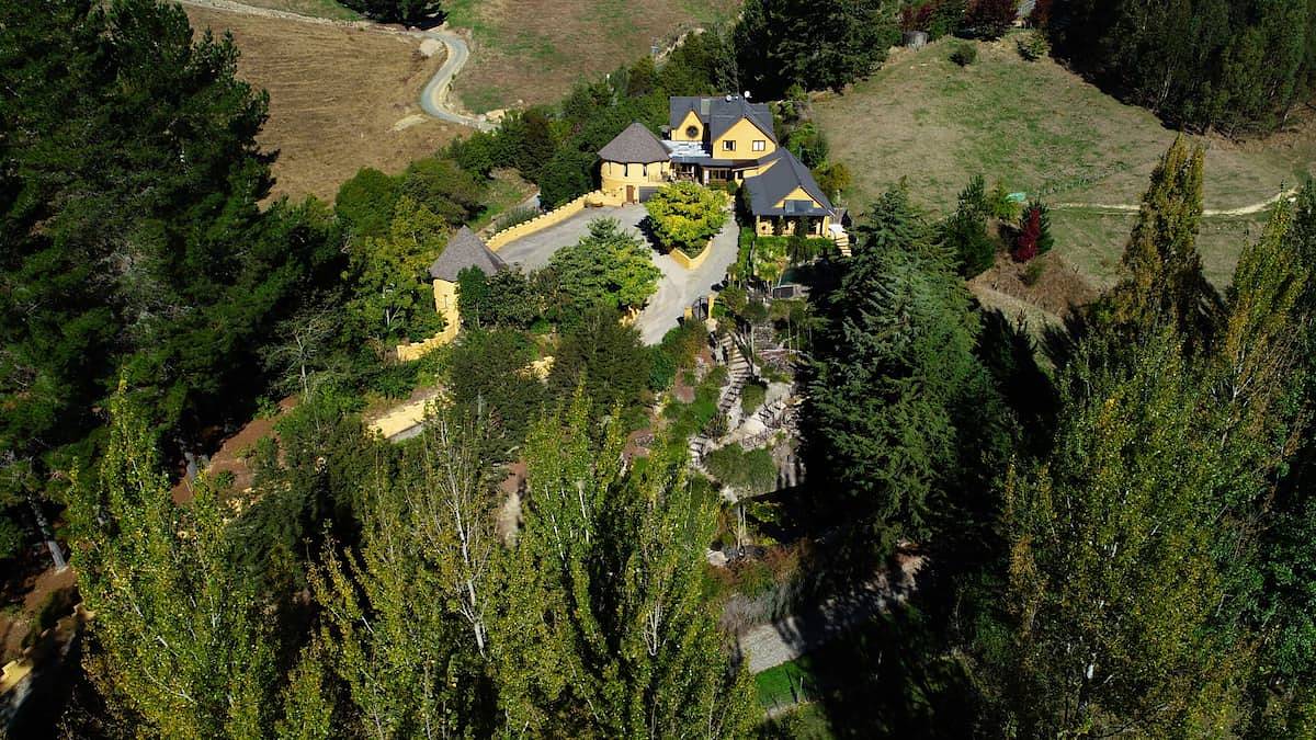 Nelson Wedding Accommodation: The Mud Castle