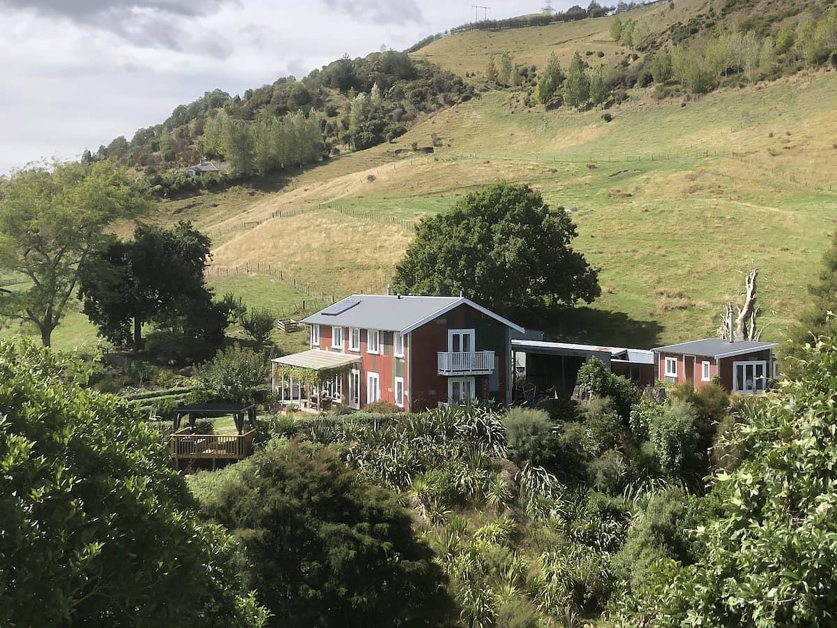 Nelson Wedding Accommodation: The Pear Orchard Lodge